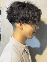 ニアウ 高崎店(Niau)&nbsp;シャドウパーマメンズパーマセンターパート韓国風パーマ群馬高崎