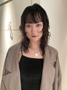 ヤヨイブレインズフェアリー(YAYOI BRAINS fairy) 顔まわりレイヤーニュアンスパーマ