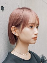 ガーデンヨコハマエスト(GARDEN YOKOHAMA est) 外ハネボブ くびれボブ 切りっぱなし 小顔 オリーブグレー