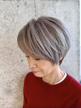 スウィープ 平尾(sweep) 白髪ぼかし/脱白髪染め/プラチナシルバー