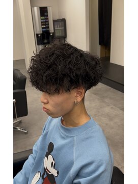 ノイセル 心斎橋(Noisyle) MEN’S HAIR/波巻ツイストスパイラル/フェザーパーマ/心斎橋S