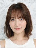 表参道酸性ストレート艶髪ミディアムレイヤーアッシュグレー30代