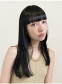 モード×地毛風カラーロング/ワイドバングで洗練された印象
