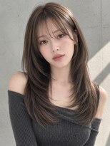 ユーフォリア 渋谷グランデ(Euphoria SHIBUYA GRANDE)&nbsp;アッシュブラウンシースルーバングストレートレイヤーロング