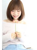大人可愛い斜め前髪ボブ