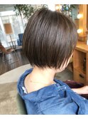 シースルーボブ