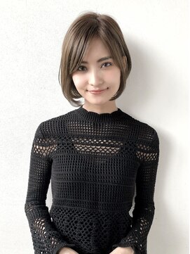 メモリーズ 銀座(Memories) 簡単スタイリング！大人綺麗なショートヘア！