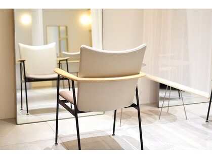 スリーオオテマエ(three. Otemae)の写真