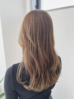 ヘア エッセンス エルメ(hair essence elme) 【ナチュラルハイライト】