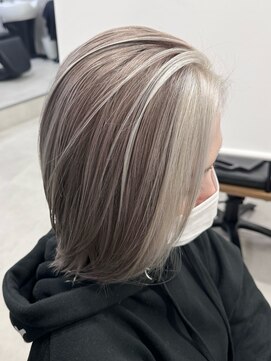 ロウル 渋谷(LOWRL) フェイスフレーミング/ブリーチ