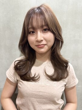 イーストハムアール(EAST HAM r) レイヤーカット/韓国/透明感カラー/小顔カット