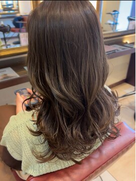 アリーナ 緑が丘店(arena) 透明感オリーブ