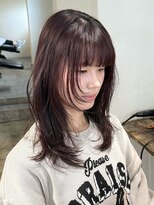 ニュート(Neut )&nbsp;レイヤーカットウルフカットブリーチ無しボルドーカラー