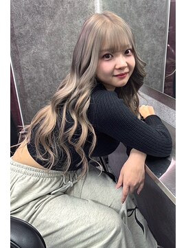 スライバイリアオオサカ(Sly By Ria OSAKA) グレージュ/シールエクステ【梅田】【大阪】