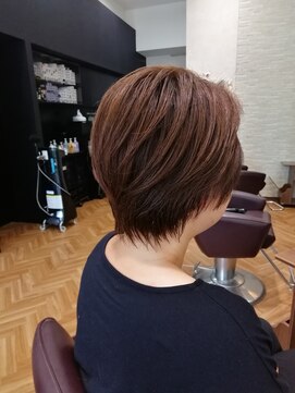 オラ ボーテ(Aura Beaute) 軽やかショートレイヤー