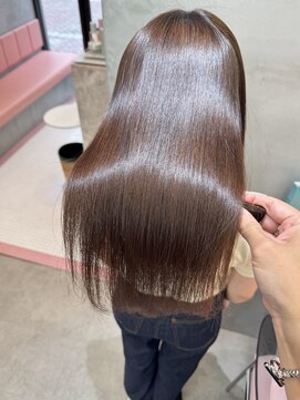 ロンドポレール 北千住(Lond polaire) 髪質改善縮毛矯正レイヤーカット顔周り前髪韓国ミニウルフ