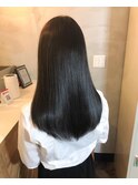 アッシュブラック