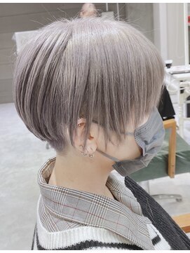 デイズ(days) 透明感グレージュカラー20代30代40代50代くびれショート丸みボブ