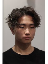 キングスマントーキョー 三鷹店(KINGSMAN TOKYO)&nbsp;アップバング / ツーブロック / スキンフェード[三鷹/バーバー]