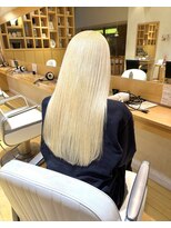 オーガニックエコ 川越(organic+eco)&nbsp;大人可愛い金髪ロング◎抜きっぱなしブロンド×艶髪