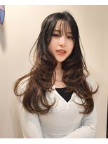 レジーナ トリドール(REGINA Tri'or) フォワードハイレイヤースタイル(野口)
