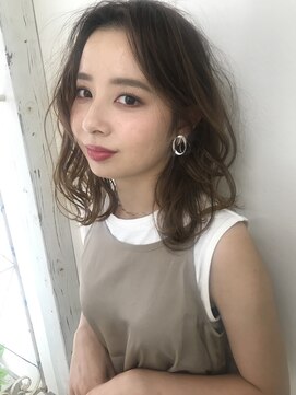 フロート 小阪店(float) グレージュ_マロンベージュ Aラインボブ かきあげ