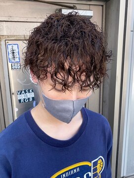 ビンゴ(BINGO) ba719アッシュブラック刈り上げコリアンスタイルツイストパーマ