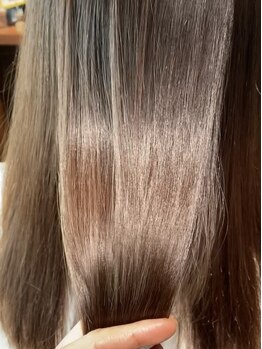 アリューカヘアー(Alluca Hair)の写真/【北区/初生】1人1人の髪に合わせた優しい薬剤を使用◎自分の髪をもっと好きになるほどの艶が手に入る☆
