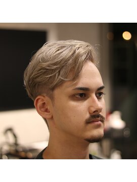 ニューオールド 三軒茶屋(NEW OLD) ジャスティンビーバー風かきあげハイトーン