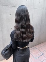 ジェノ(JENO by apish) 黒髪/グレーベージュ/レイヤーロング/前髪パーマ