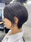 ショートボブ/ミニボブ/外ハネ/白髪ぼかし/ハイライト/表参道