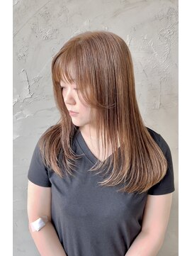 ヘアーアンドケアブラスト(HAIR CARE Blast) 20代30代ブリーチなしのミルクティーベージュ透明感カラー