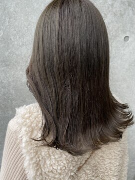 フェリア 池田(FERIA) オリーブカラー