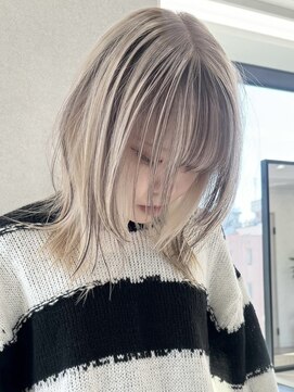ツキ 横浜店(tuki) 前髪インナーカラーローライトイヤリングカラー