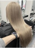 福井　大和田　ハイトーンロング　ミルクティーベージュ　艶髪