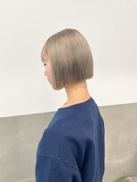 ソア(soa)&nbsp;くすみベージュ/ケアブリーチ/ハイトーンボブ/枚方美容室