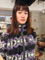 ウツワ(utuwa)&nbsp;(Blunt bangs)