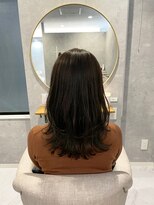 アオアクア 新越谷店(AO-AQUA)&nbsp;ダークブラウン韓国風カラー・レイヤーカット・艶髪ストレート