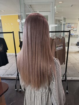 サンエンヘアー(lll_en hair) ピンクベージュ