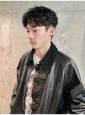 フェザーショート/刈り上げセンターパート/ニュアンスパーマ