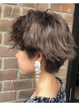 ヘアメイクエイト 丸山店(hair make No.8) 【No.8＊岩切祐樹】ショート×ハイトーンベージュ