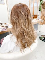 ユッカ エルア 武庫之荘南口(YUCCA elua)&nbsp;【elua by clap 武庫之荘】ハイトーンミルクティーカラー