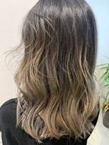 リアン(Lien)&nbsp;Lien☆ナチュラルバレイヤージュ×大人かわいいベージュ