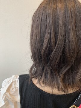 ハグヴィアン(HUG BIEN) アッシュミルクティー