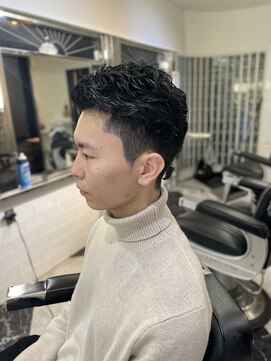 メリケンバーバーショップ フクオカ(MERICAN BARBERSHOP FUK) ビジネスフェードショートスパイラルパーマ