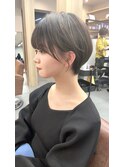 ショートボブパーマ20代30代40代イヤリングカラー大人可愛い
