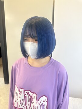 アルーシェウィズスカイ 原宿(Alushe with Sky) ブルーヘアー/ボブ/ダブルカラー/ケアブリーチ/ロブ