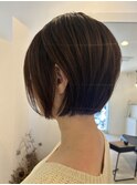 大人女子に人気のショートボブ