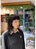 短め前髪にもくるっとパーマが可愛い♪