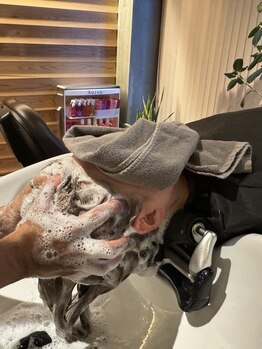 ロコ(loco)の写真/髪質改善で話題の《oggi ottoヘッドスパ》で贅沢な癒しの時間と最高のヘアケアを＊【片原町駅から徒歩5分】